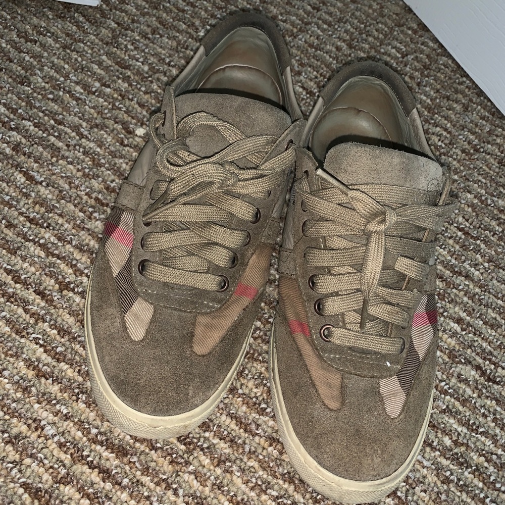 100% AUTHENTIC: BURBERRY sneakers for MEN